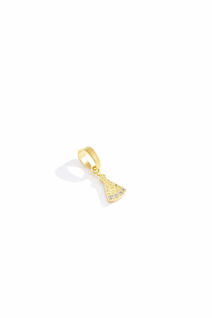 Pingente - Pingente Nossa Senhora Aparecida Clássico e atemporal, este pingente representa Nossa Senhora Aparecida em um design delicado, perfeito.